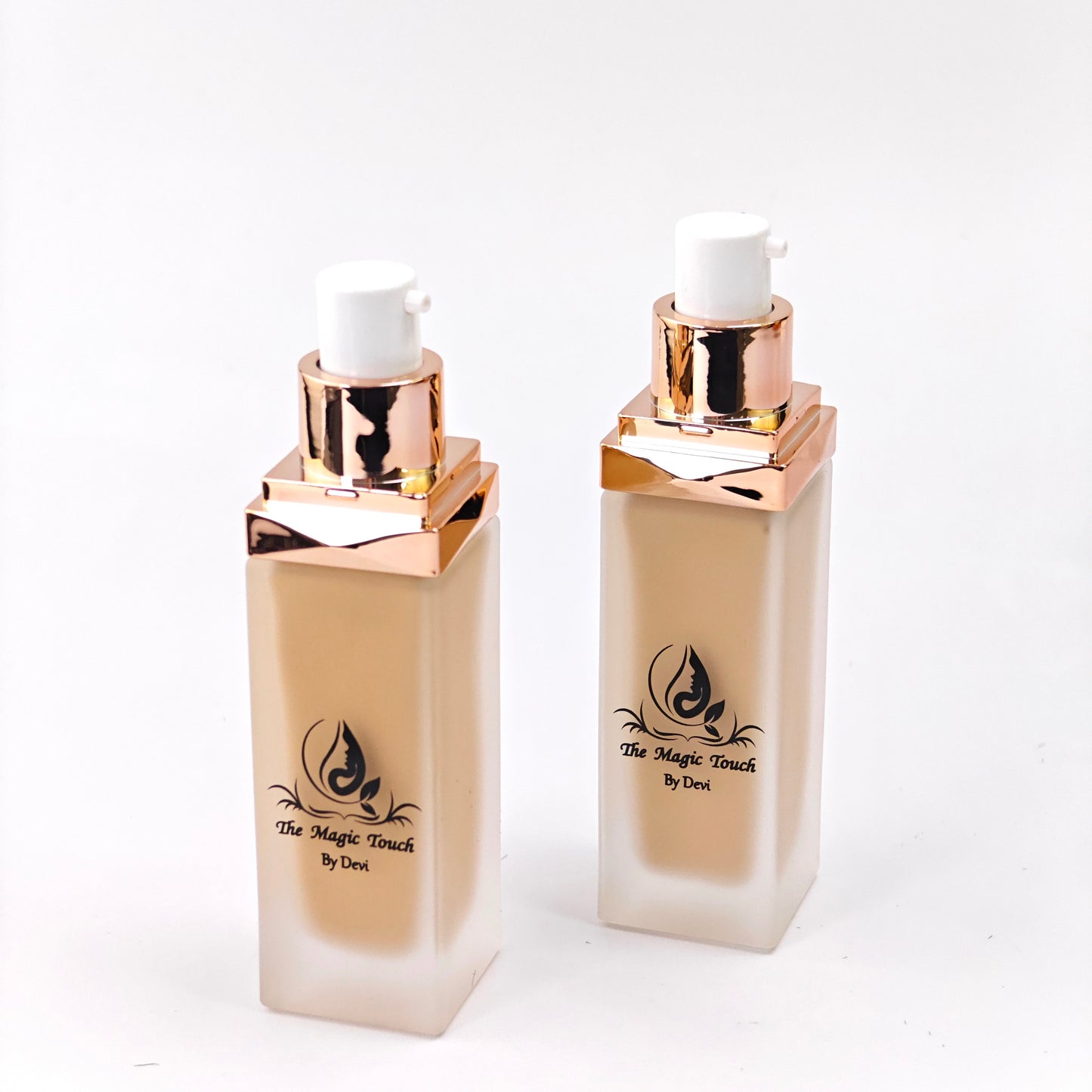 PURE MATTE LIQUID COVERAGE FOUNDATION — SPF 15 — UP TO 24HR WEAR.